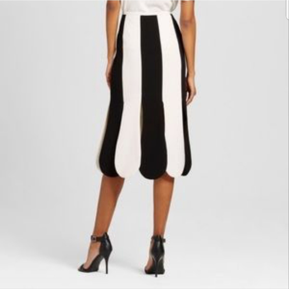 Victoria Beckham b/w cut out tulip skirt